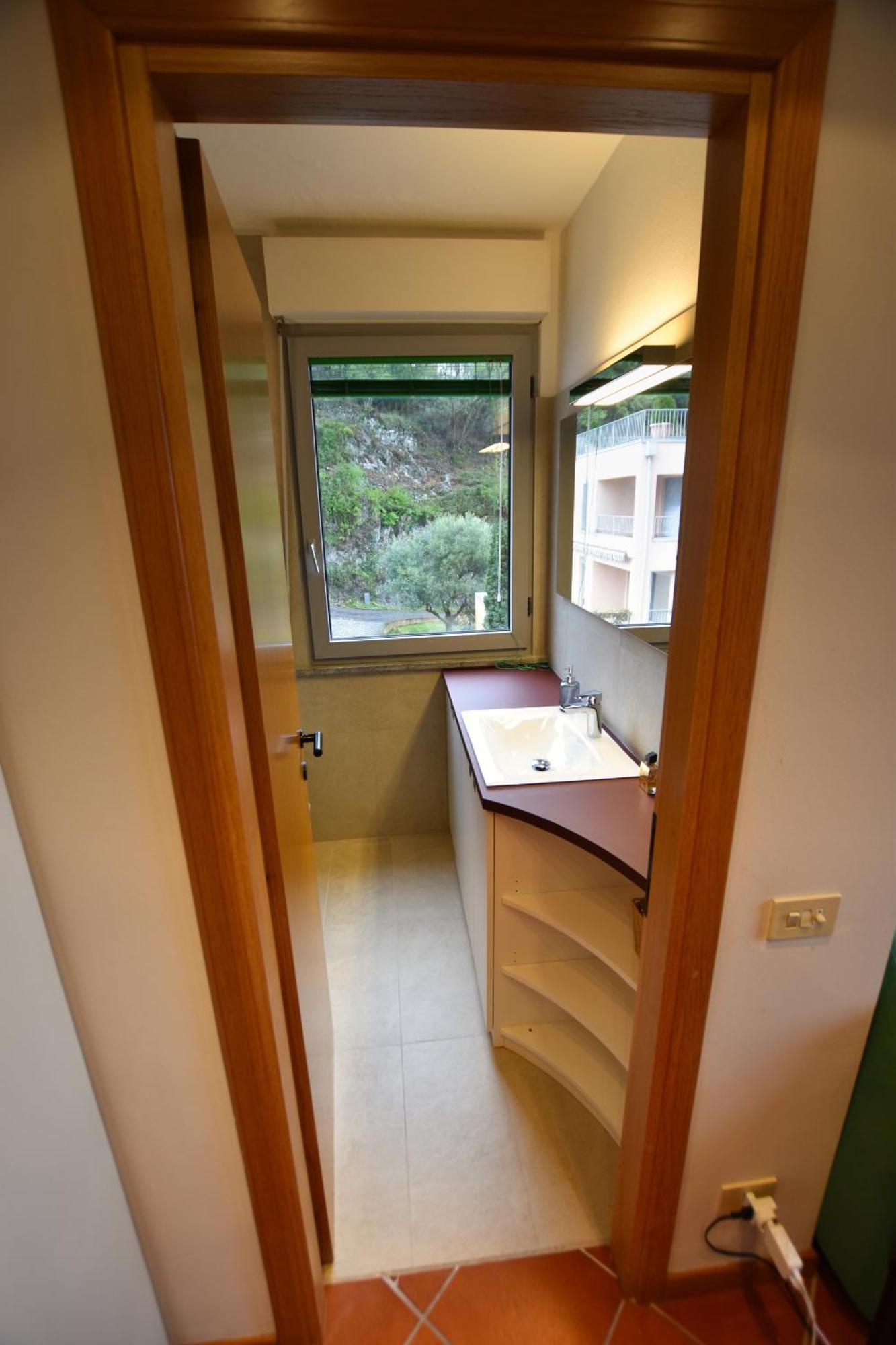 2-Bedroom Lakeview Apartment Bella Gaeta 산 시로 외부 사진