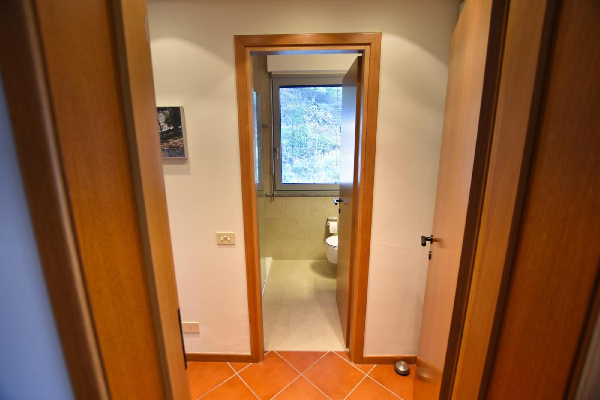 2-Bedroom Lakeview Apartment Bella Gaeta 산 시로 외부 사진